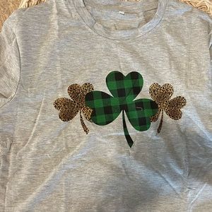 Anyone want a St Patty’s Day or mama shirt let me know. I can make you anything.